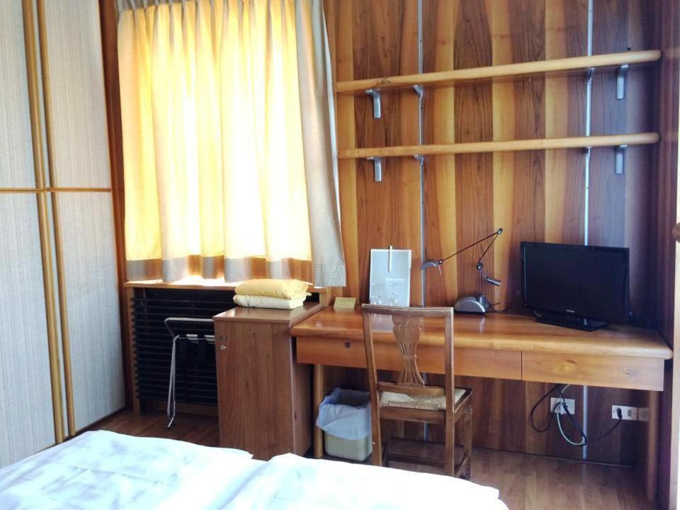 Parc Hotel Casa Mia Lazise Oda fotoğraf